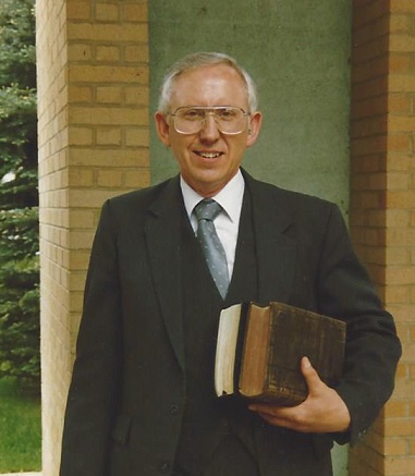 Dr Thomas Corkish
